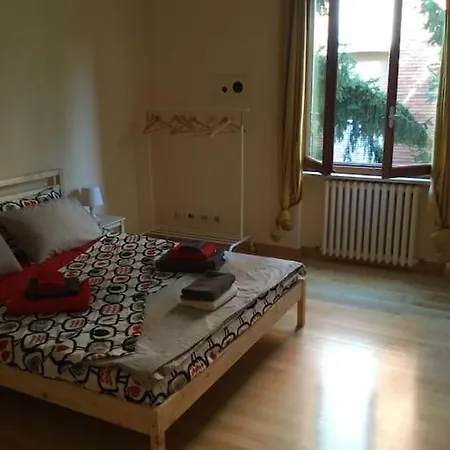 Apartment La Casa Di Luce Parma